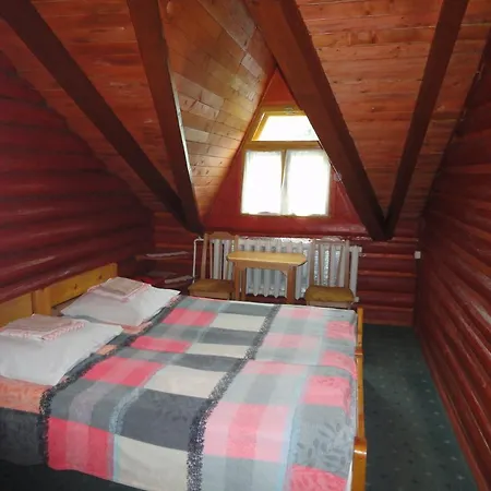 Hotell Urochyshe *